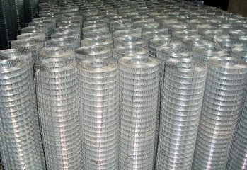 判断铁丝网护栏价格高低的技巧