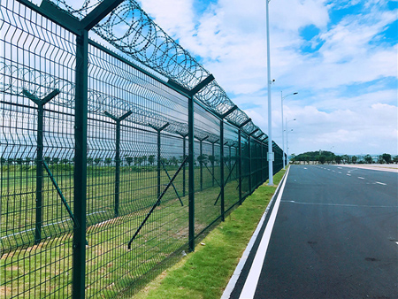 护栏网A机场护栏网的结构规格和安装要求